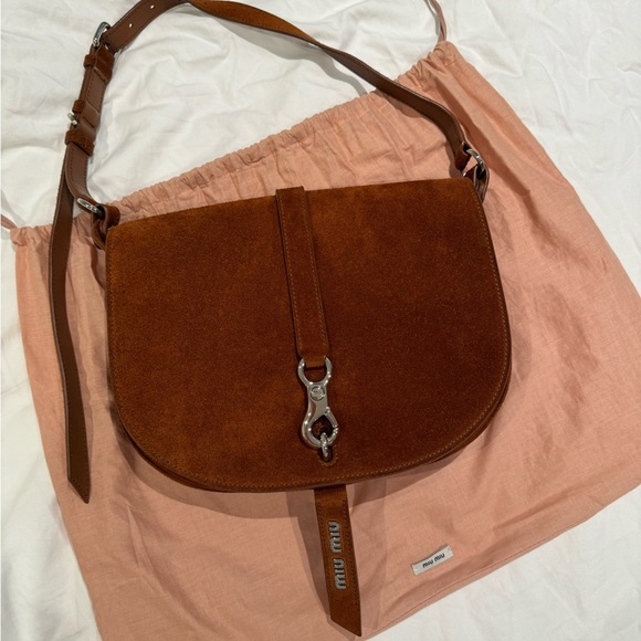 Miu Miu suede shoulder bag (Authentic) - Picture 4 of 8